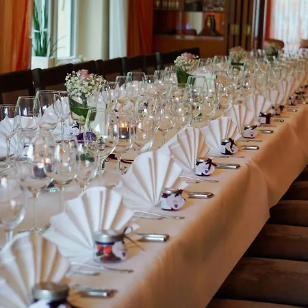 Отель Restaurant Thum