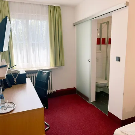 Hotel Restaurant Thum 3*