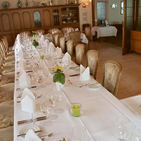 Restaurant Thum Hotel 3*