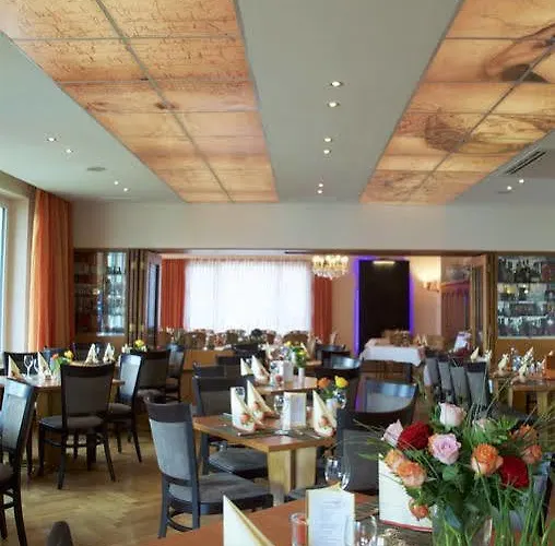 Restaurant Thum Hotel 3*